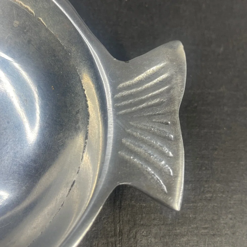 Vintage Cast Aluminum Fish Trinket Nut Dish Silver Tone Nautical Catchall 5